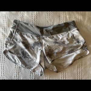 White and gray pattern lululemon shorts